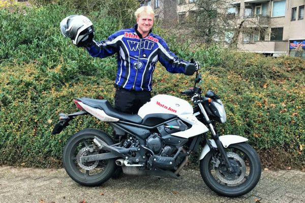 Martin uit Hilversum is geslaagd bij MotoJon Motorrijschool