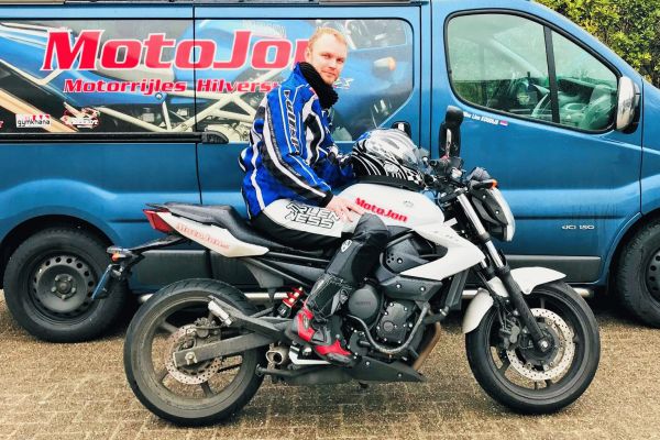 Jeroen uit Hilversum is geslaagd bij MotoJon Motorrijschool