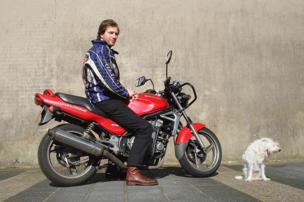 Casper uit Laren is geslaagd bij MotoJon Motorrijschool