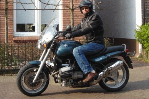 Eelke uit Hilversum is geslaagd bij MotoJon Motorrijschool