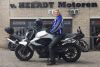 Elise uit Loosdrecht is geslaagd bij MotoJon Motorrijschool