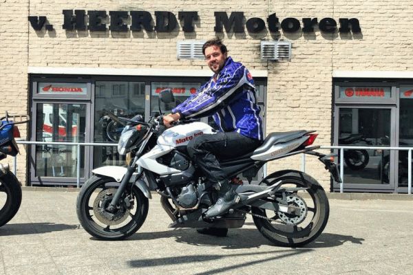 Marco uit Hilversum is geslaagd bij MotoJon Motorrijschool