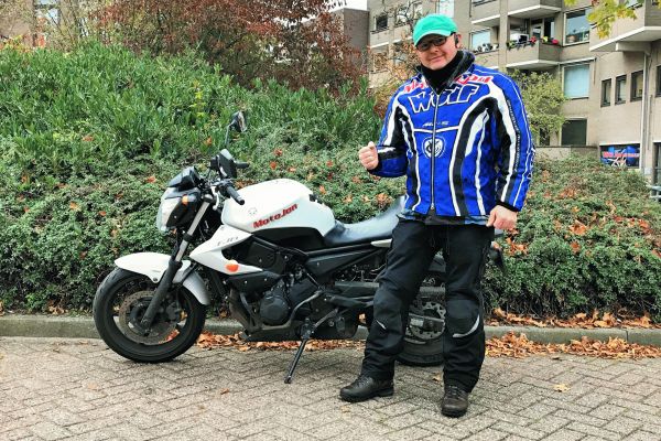 Ruud uit Hilversum is geslaagd bij MotoJon Motorrijschool