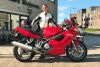 Lotte uit Hilversum is geslaagd bij MotoJon Motorrijschool