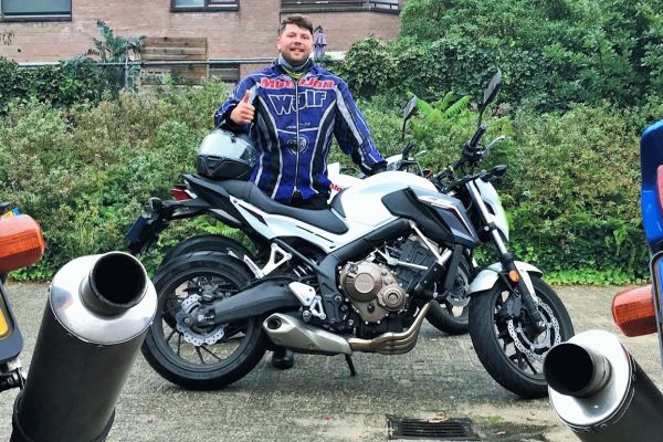 Jeff uit Hilversum is geslaagd bij MotoJon Motorrijschool