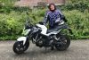 Monique uit Huizen is geslaagd bij MotoJon Motorrijschool (foto 2)