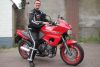 Marcel uit Hilversum is geslaagd bij MotoJon Motorrijschool (foto 2)