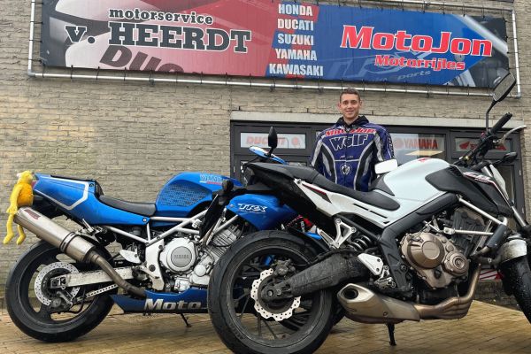Kevin uit Hilversum is geslaagd bij MotoJon Motorrijschool