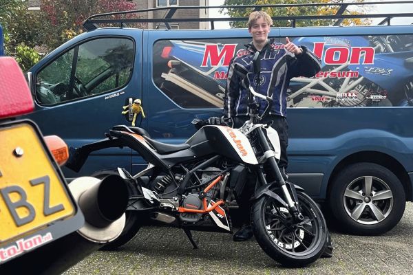 Martijn uit Blaricum is geslaagd bij MotoJon Motorrijschool