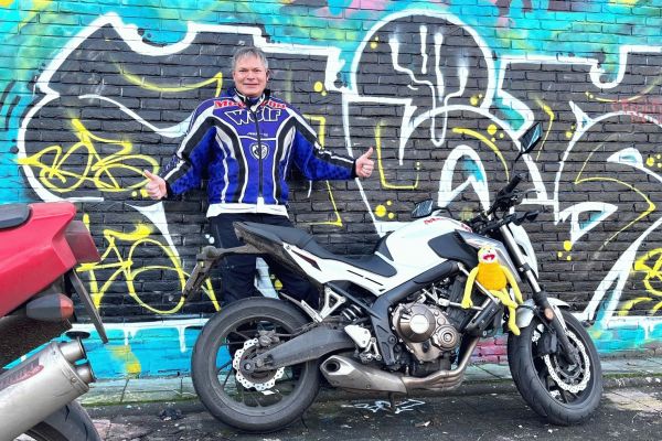 Jeroen uit Laren is geslaagd bij MotoJon Motorrijschool