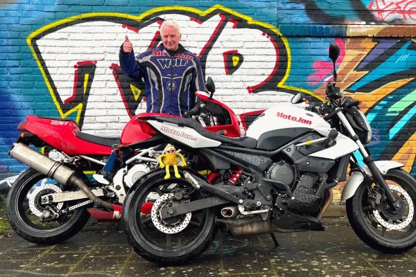 Maarten uit Hilversum is geslaagd bij MotoJon Motorrijschool