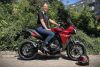 Tessa uit Hilversum is geslaagd bij MotoJon Motorrijschool (foto 2)