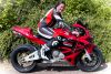 Saraya uit Naarden is geslaagd bij MotoJon Motorrijschool (foto 2)