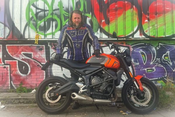 Remco uit Hilversum is geslaagd bij MotoJon Motorrijschool