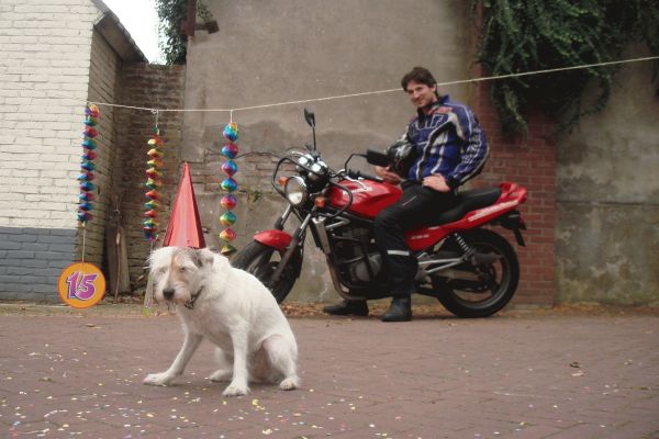 Lucas uit Baarn is geslaagd bij MotoJon Motorrijschool