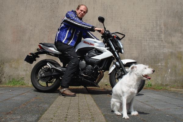 Mike uit Amsterdam is geslaagd bij MotoJon Motorrijschool