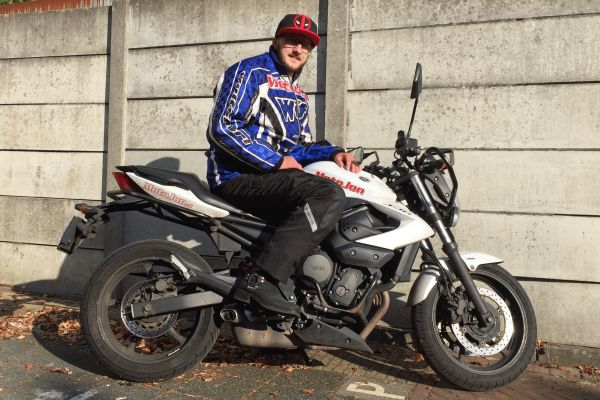 Matthias uit Hilversum is geslaagd bij MotoJon Motorrijschool
