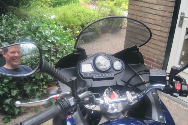 Ben uit Hilversum is geslaagd bij MotoJon Motorrijschool