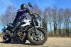 Elise uit Loosdrecht is geslaagd bij MotoJon Motorrijschool (foto 2)