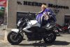 Wendy uit Hilversum is geslaagd bij MotoJon Motorrijschool (foto 2)