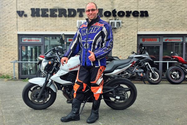 Jeffrey uit Hilversum is geslaagd bij MotoJon Motorrijschool